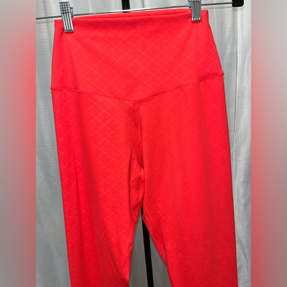 SHEFIT red, high-waisted leggings are the Boss Leggings | size LUXE or 12-14 - Picture 3 of 5